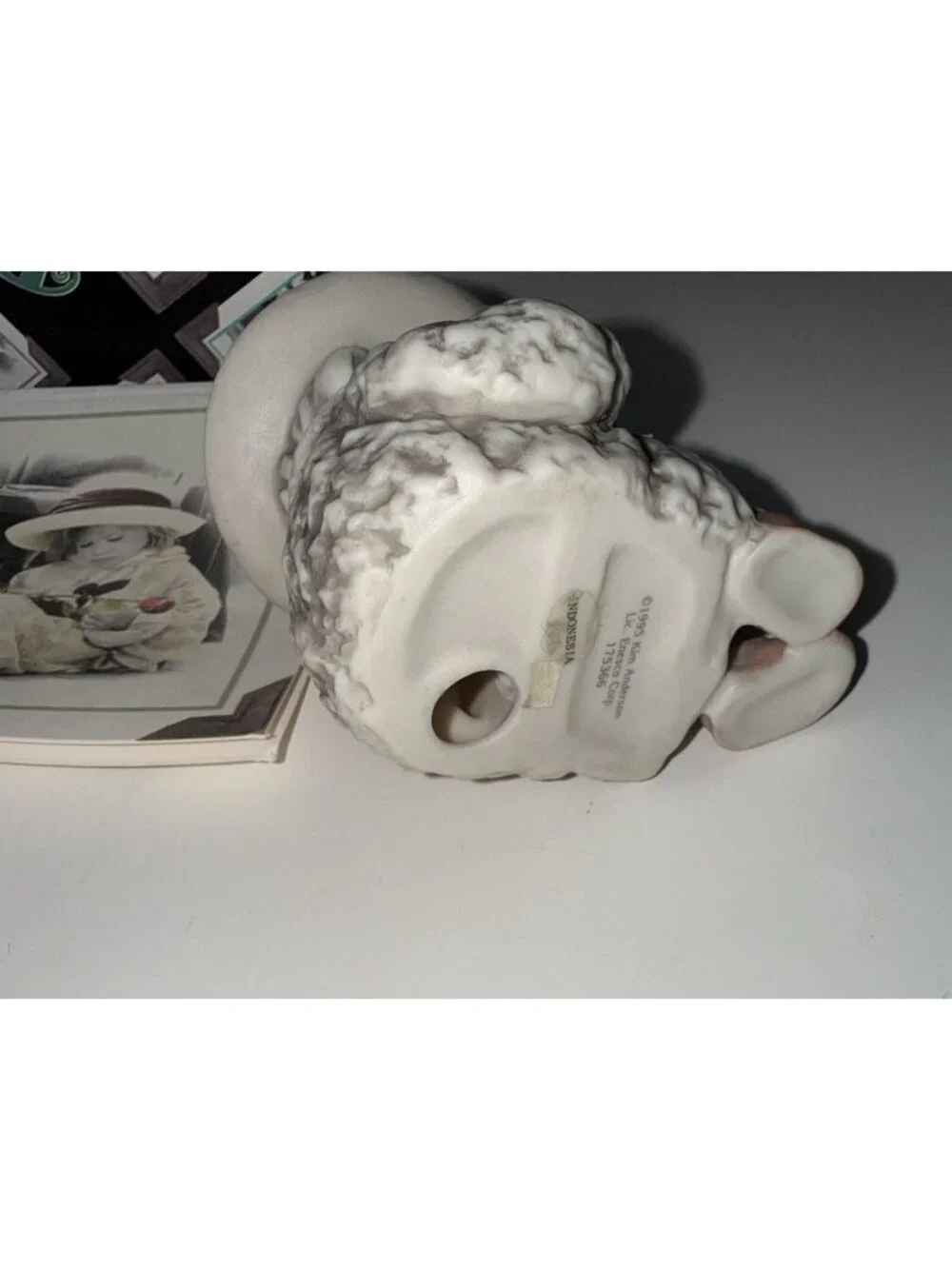 VINTAGE Kim Anderson Pretty As A Picture Figurine Thinking Of You #175366 1995